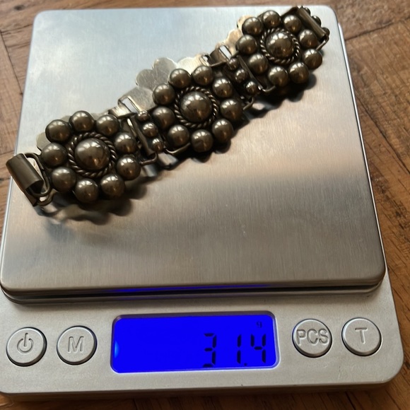 Incredible Vintage Concho Blossom Bracelet 8.5 inches - Picture 15 of 16